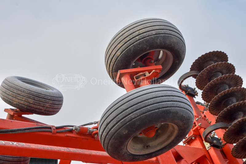 Tillage  2013 KUHN KRAUSE 8000-25  Photo